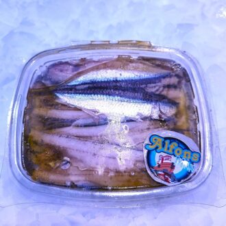 Boquerón en vinagre casero elaborado por Pescado a Casa. Compra boquerones en vinagre artesanales con envío refrigerado a domicilio.