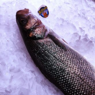 Lubina fresca de 600 g. Compra pescado fresco online con envío refrigerado a domicilio. Pescadería online Pescado a Casa.