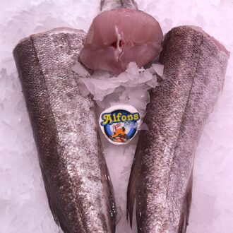 Cola de merluza fresca de calidad. Ideal para horno, plancha, guisos y recetas saludables. Compra pescado online en Pescado a Casa.